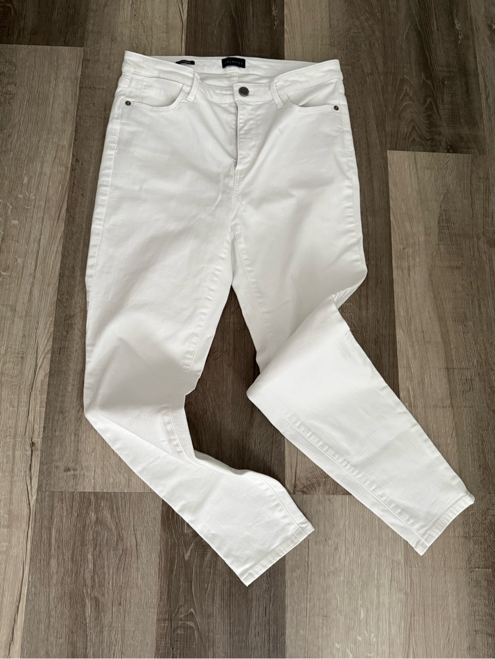 Talbots White Skinny Jeans